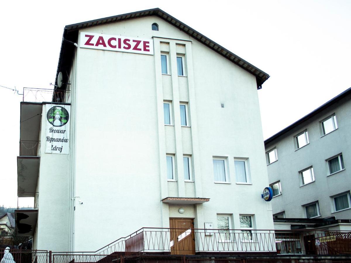 Rymanów-Zdrój Zajazd Zacisze מראה חיצוני תמונה